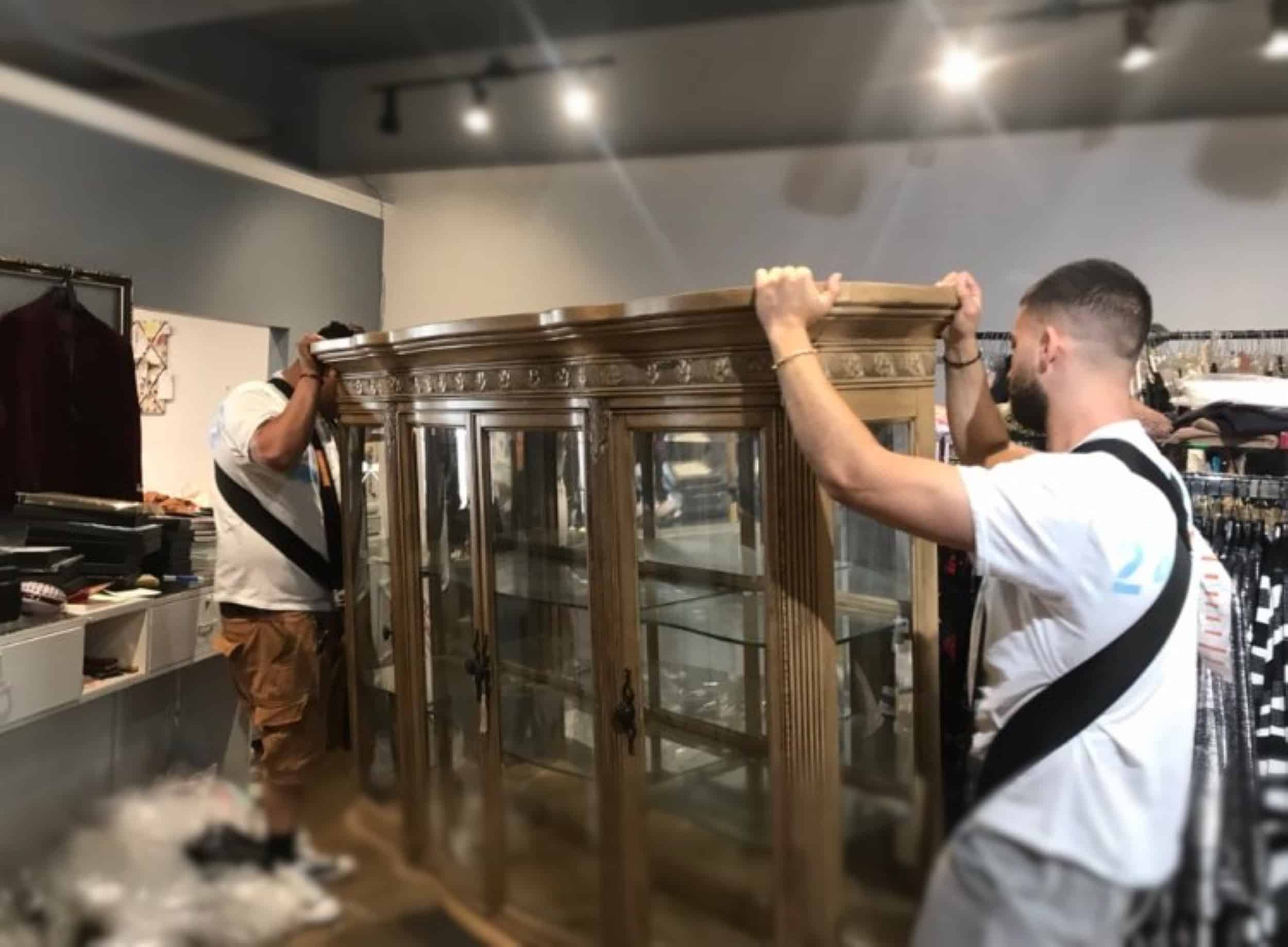 Experienced Local Labor Movers in Redlands, CA Redlands, CA Furniture Moving Services